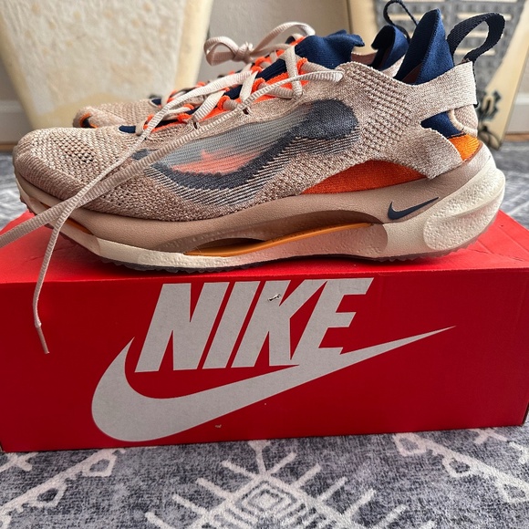 NEW Nike Spark Flyknit 10.5 - Picture 1 of 7